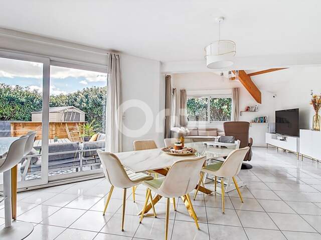 Maison familiale rénovée, au calme et sans vis-à-vis — photo du bien