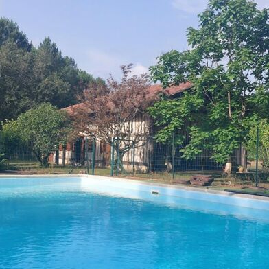 Maison 6 pièces 724900 €