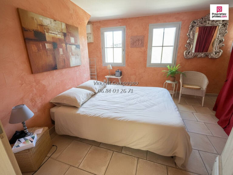 Maison de village à Esparron de Verdon — photo 1