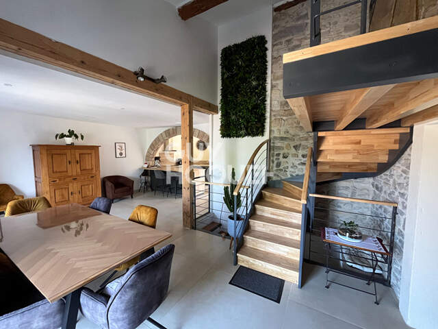 Maison Clarensac  Garages Cour Terrasse et Dépendance — photo du bien