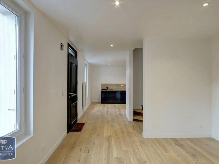 Maison   — photo 1
