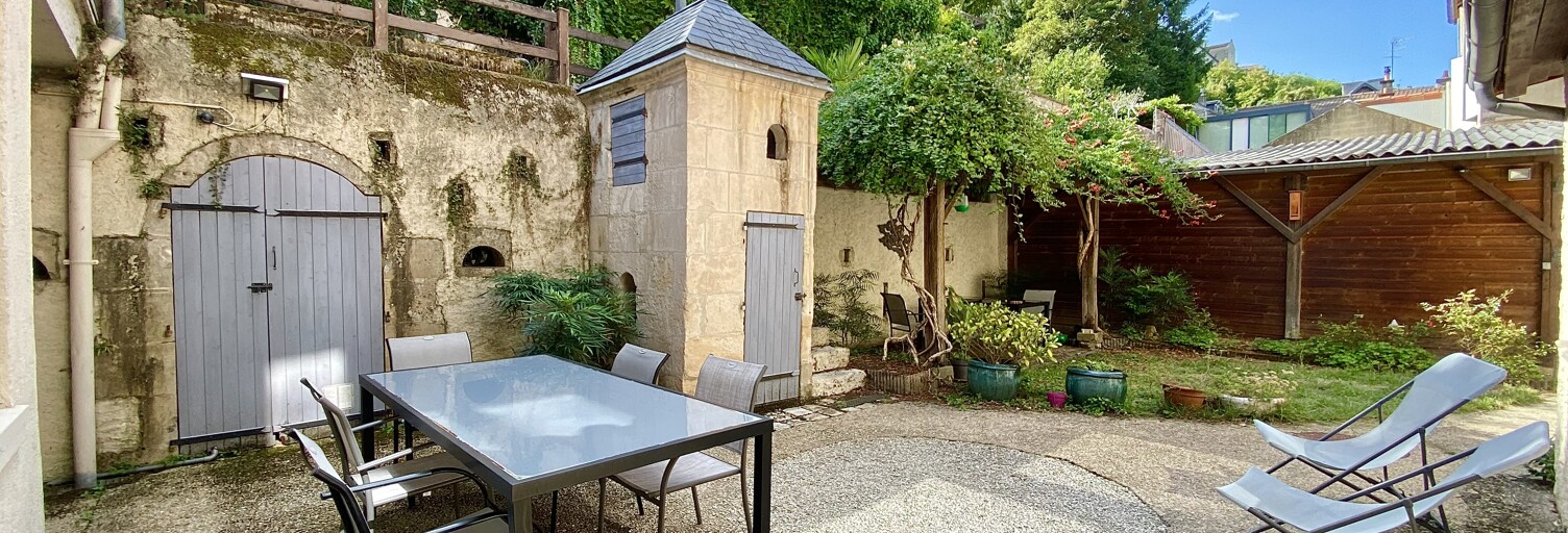 Maison  308 m² à vendre à Poitiers (86000)