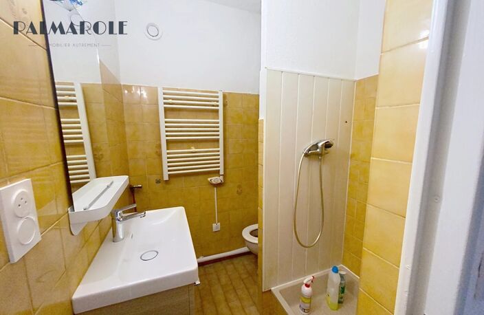 A VENDRE - PERPIGNAN - STUDIO AVEC BALCON — photo 4
