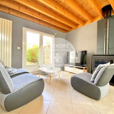 Maison 5 pièces 696800 €