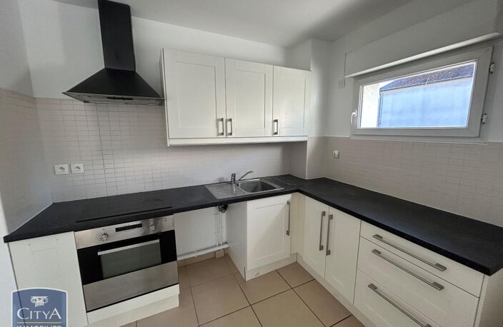 Location appartement 3 pièces 62 m² à Tours (37100) — photo 2