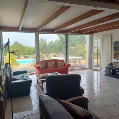 Maison 9 pièces 296000 €