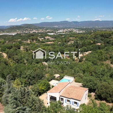 Maison 7 pièces 499000 €