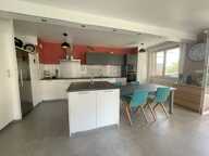 EXCLUSIVITÉ –A 10 mn du centre de Besançon très beau T5 de 96 m² avec terrasse et verdure ! — photo 4