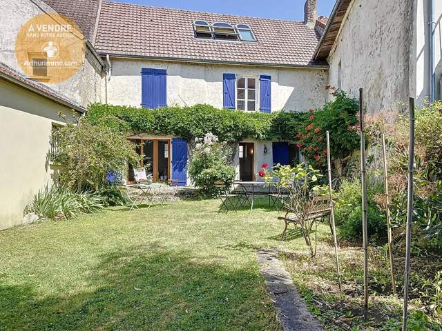 Maison 7 pièces 150 m2, terrain 214 m2 Mareil en France (95) — photo du bien