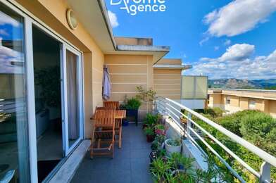 Appartement 2 pièces 760 €