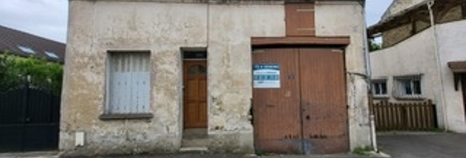 Immeuble  345 m² à vendre à Porcheville (78440)