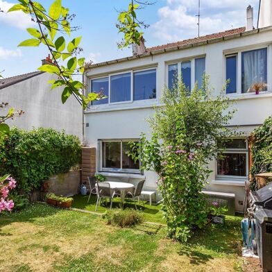 Maison 7 pièces 319000 €