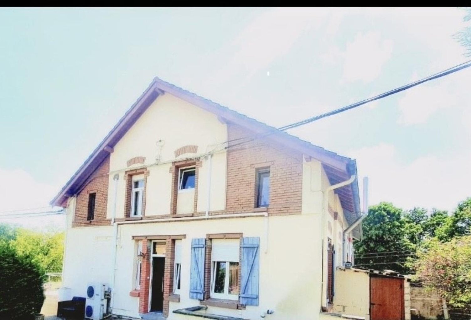 Maison familiale à PETITE-ROSELLE — photo 1