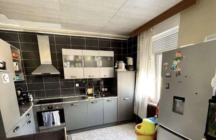 Maison familiale à PETITE-ROSELLE — photo 4