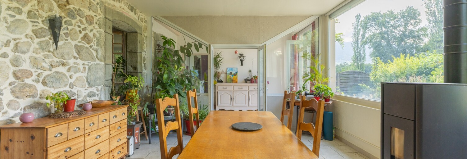 Appartement 5 Pièces 174 m² à vendre à Saint-Ours (73410)