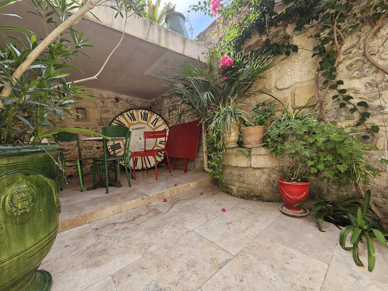 Aigues-Mortes maison intra-muros P4. — photo 1