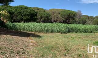 Terrain  2576 m² à vendre à Fréjus (83600)