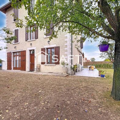 Maison 8 pièces 440000 €