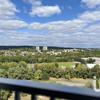 Appartement 5 pièces 305000 €