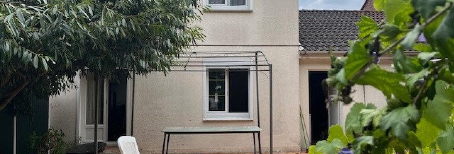 Maison 4 Pièces 92 m² à vendre à Saint-Jean-de-la-Ruelle (45140)