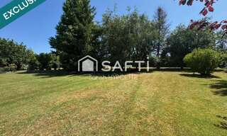 Terrain  1400 m² à vendre à Branne (33420)