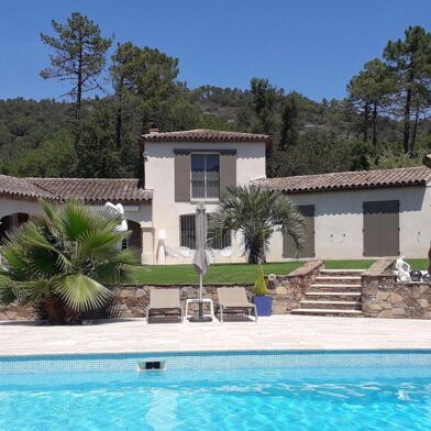 Maison 8 pièces 1850000 €