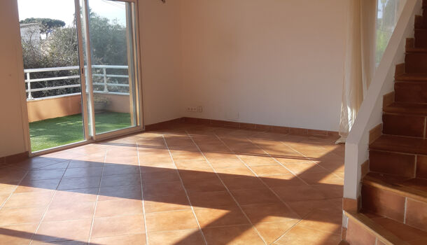 Appartement 5 pièces  à vendre Ayguade-Ceinturon 83400