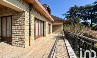 Maison 7 Pièces 300 m² à vendre à Champagne-au-Mont-d'Or (69410)