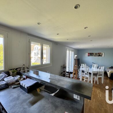 Appartement 4 pièces 225000 €