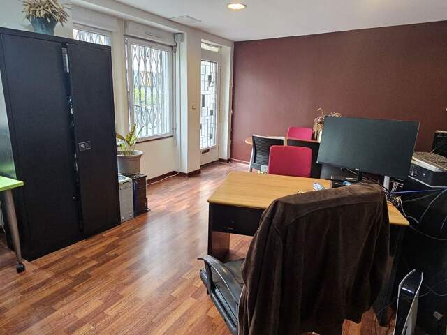 Vente Murs commerciaux 69 m&sup2; — photo du bien