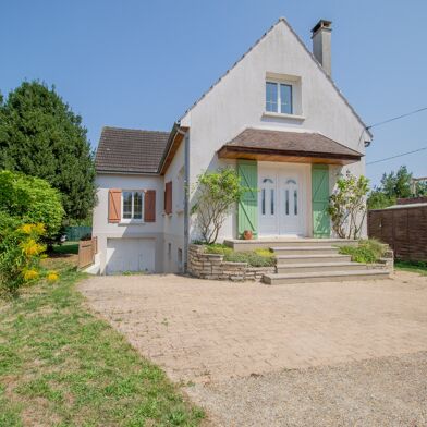 Maison 8 pièces 499000 €