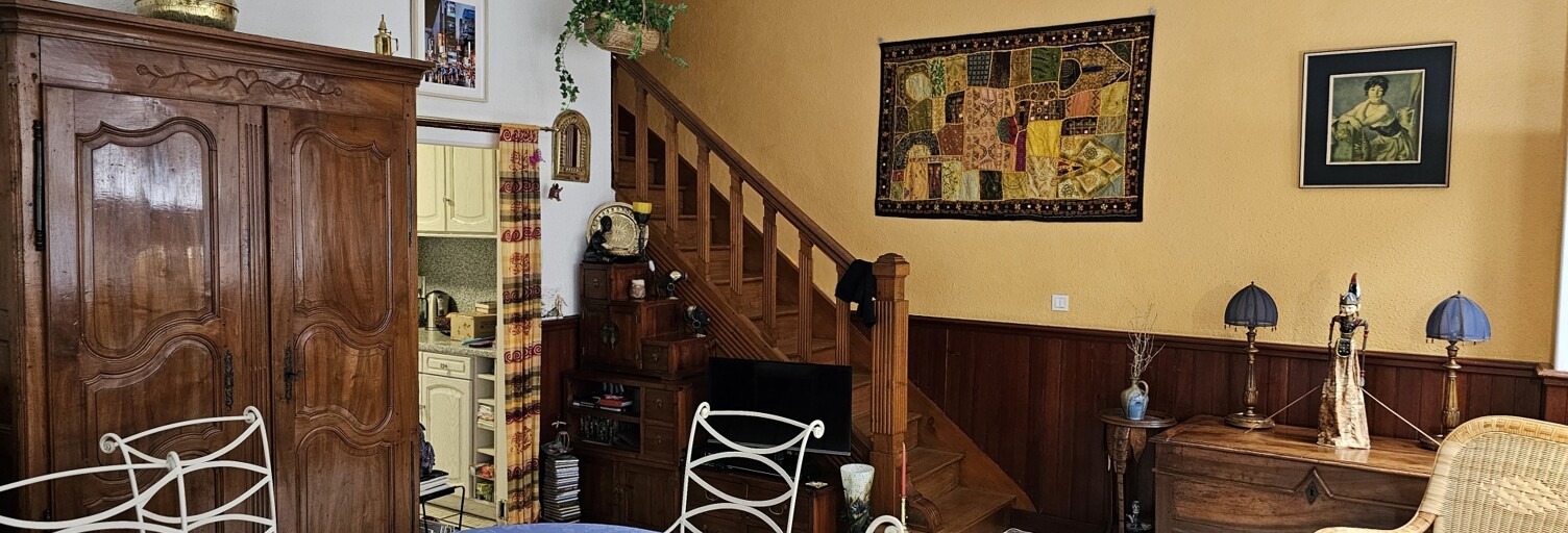 Maison 5 Pièces 213 m² à vendre à Mauriac (15200)