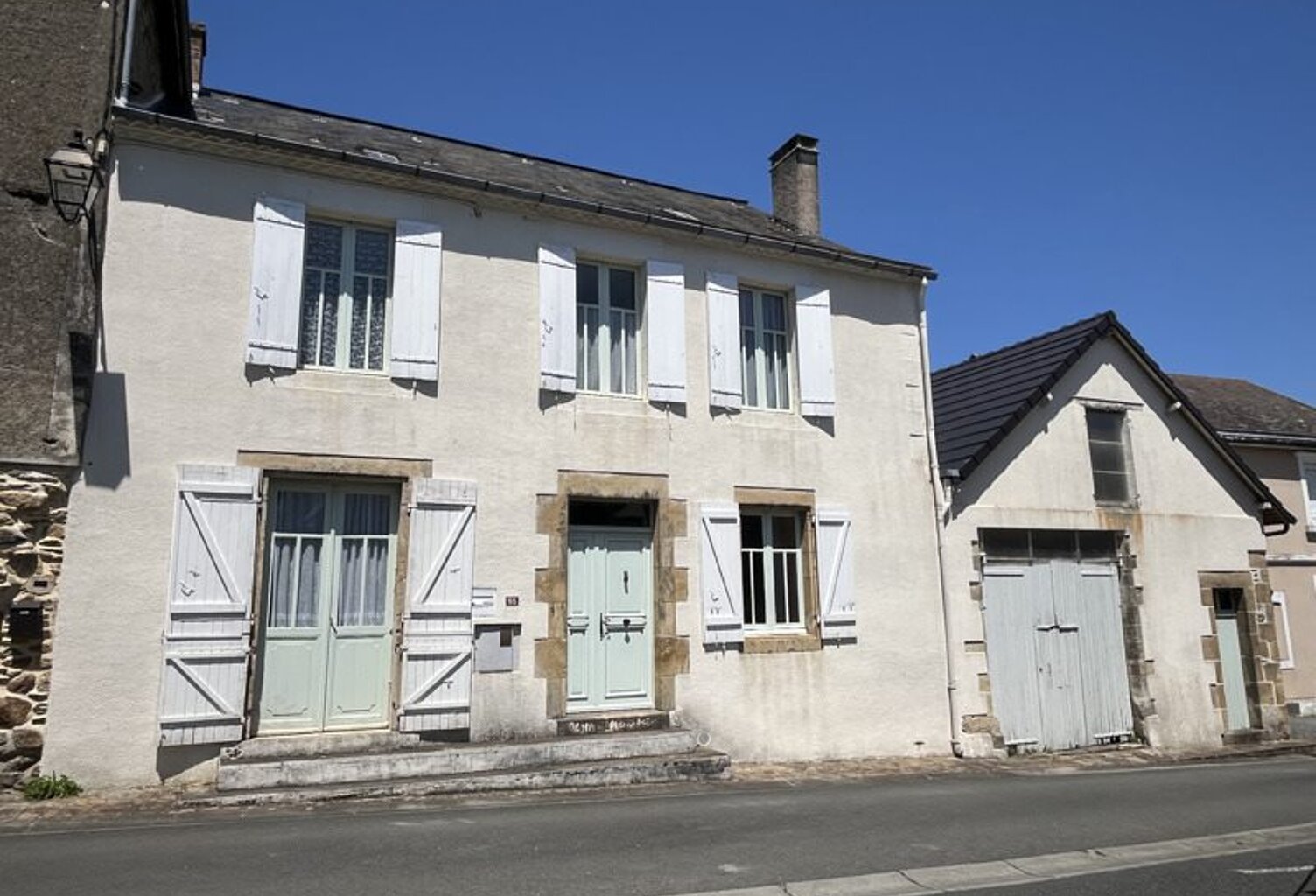 Maison de bourg de 6 pièces principales — photo 1