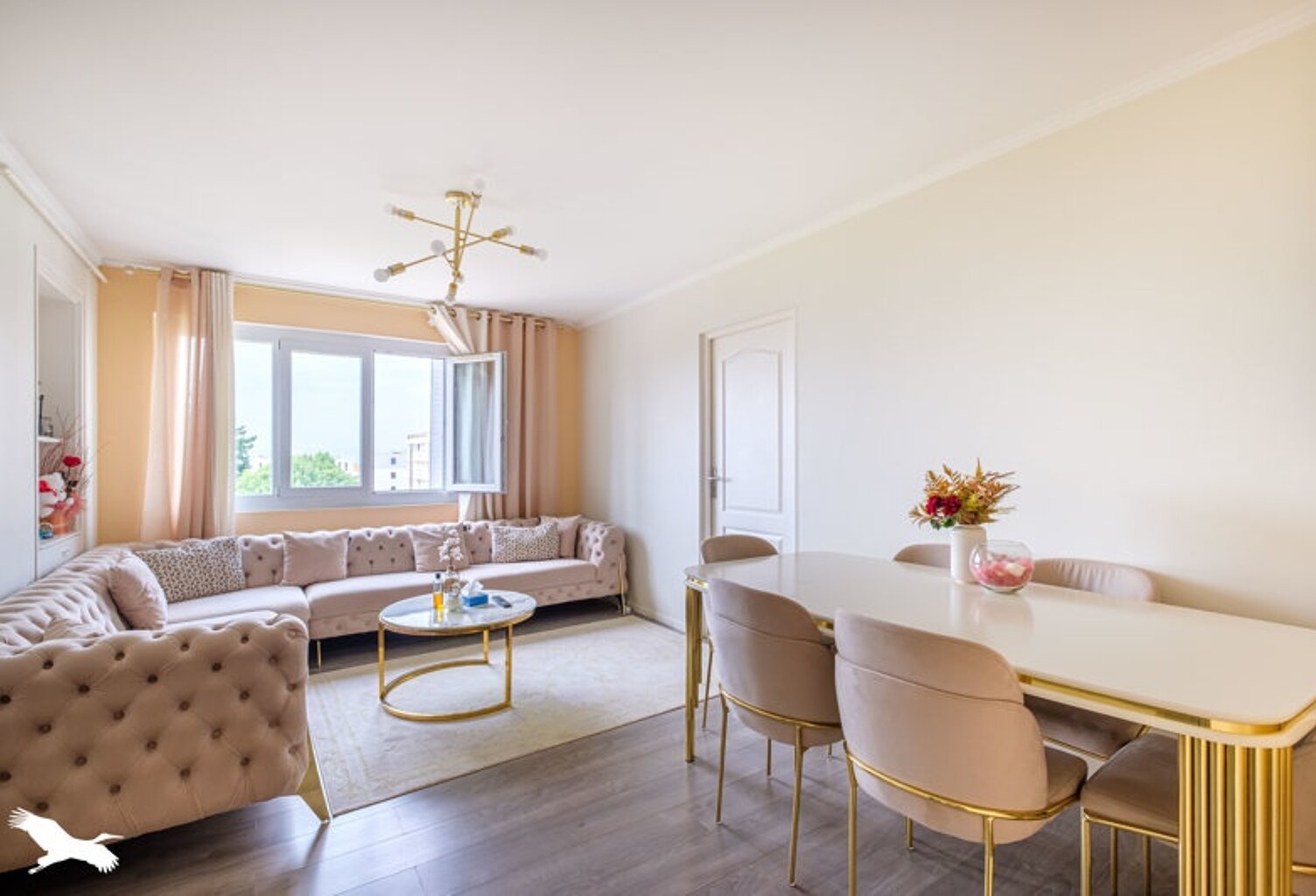 Vente appartement 4 pièces 72 m² Saint-Priest (69800) — photo 1