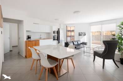 Appartement 4 pièces 432596 €