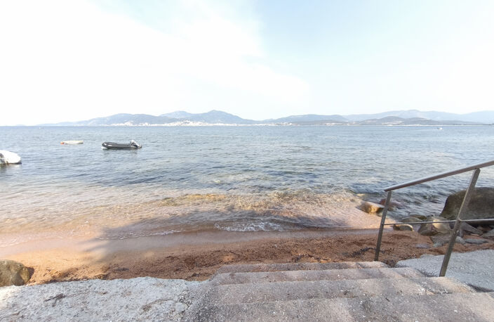 PORTICCIO STUDIO PIEDS DANS L'EAU -  EXCLUSIVITE — photo 2