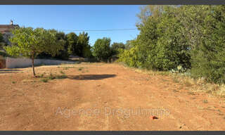 Terrain  924 m² à vendre à Les Arcs (83460)