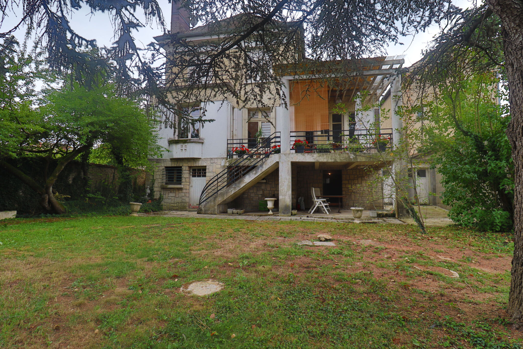 Villa / Maison  T8 à vendre Châlons-en-Champagne 51000
