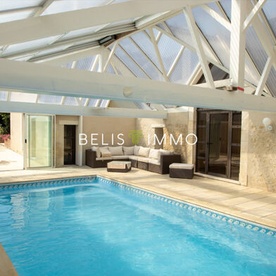 Maison 8 pièces 625500 €