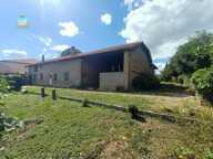 A BIZIAT PROCHE MACON ET BOURG-EN-BRESSE FERME 5 PIECES SUR — photo 2