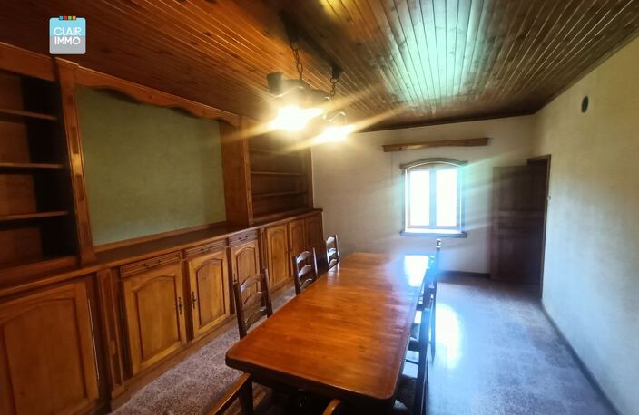 A BIZIAT PROCHE MACON ET BOURG-EN-BRESSE FERME 5 PIECES SUR — photo 4