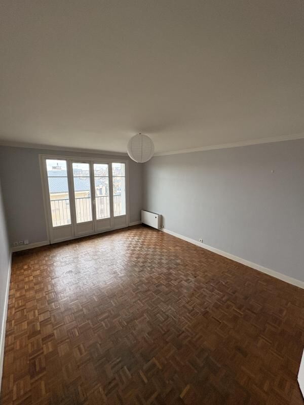 Appartement  T4 à louer Rodez 12000