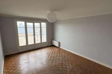 Appartement 4 pièces 709 €