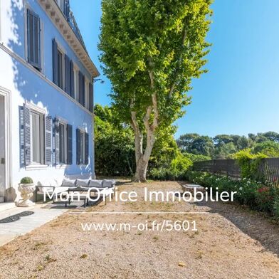 Appartement 4 pièces 495000 €