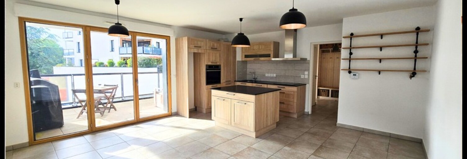 Appartement 4 Pièces 86 m² à vendre à Gex (01170)