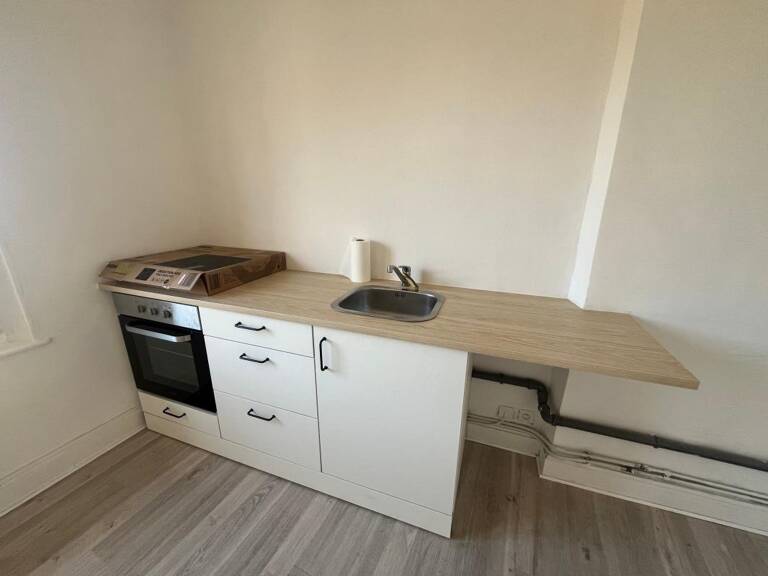 Appartement À Louer — photo 1
