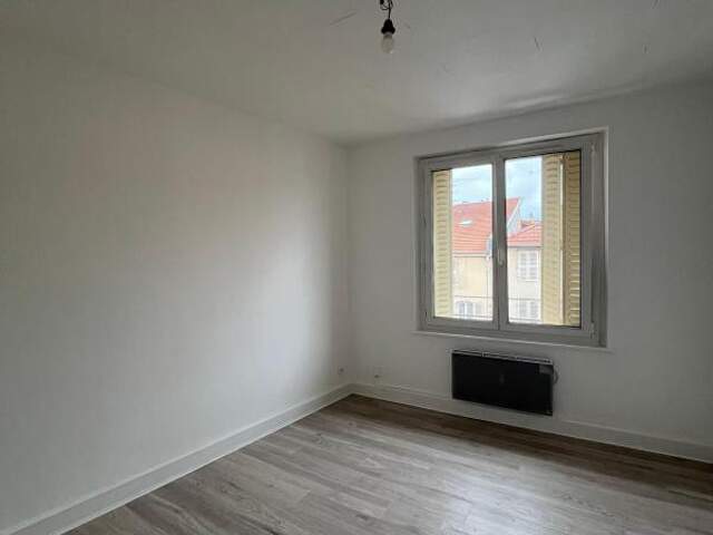 Appartement À Louer — photo du bien