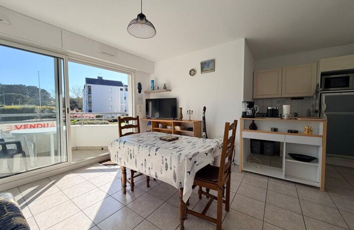 Appartement À Vendre — photo 3