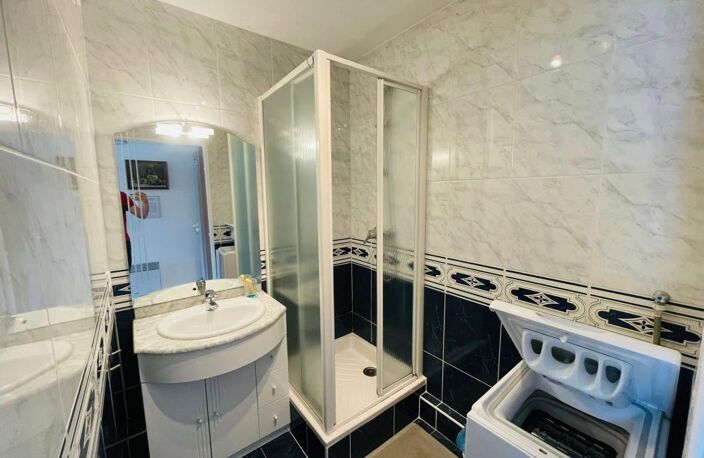 Appartement À Vendre — photo 4