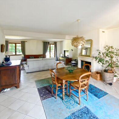 Maison 5 pièces 346500 €